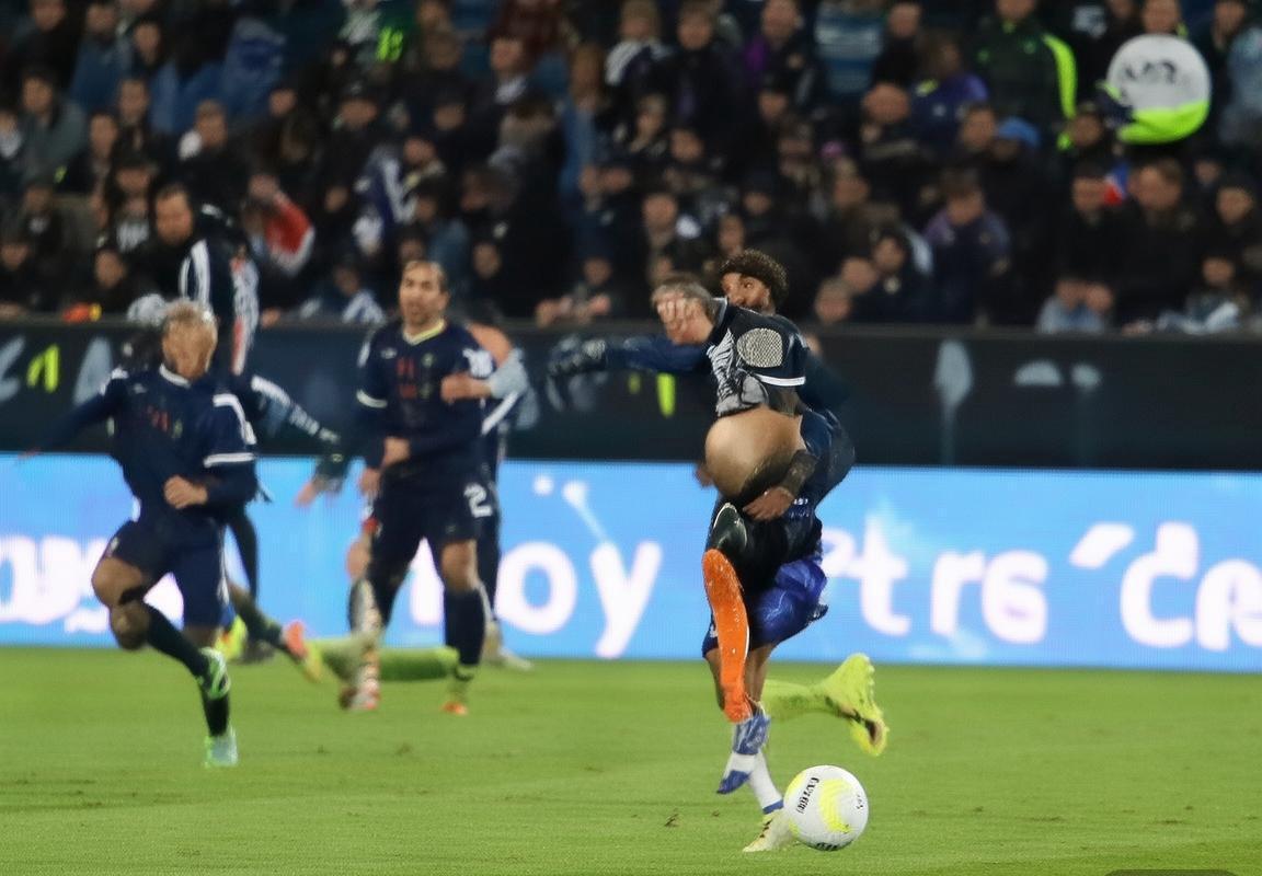 菲尔特VS韦恩对决前瞻：历史交锋、近期状态与胜负预测(图3)