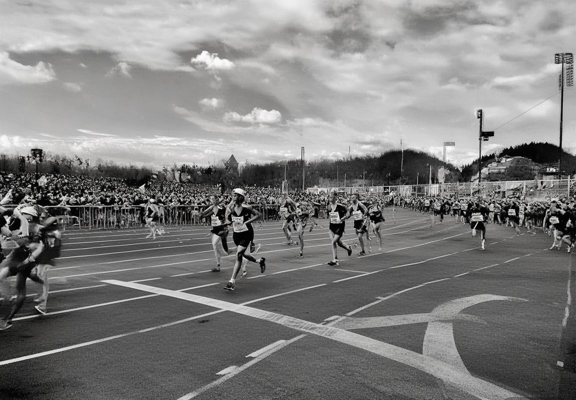 湖马巅峰对决：NBA历史经典战役深度解析